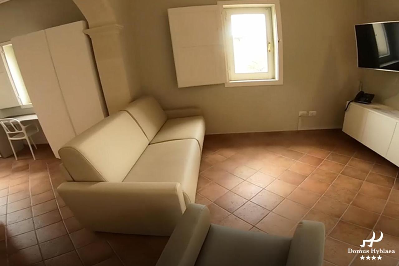Domus Hyblaea Resort Palazzolo Acreide Exterior foto